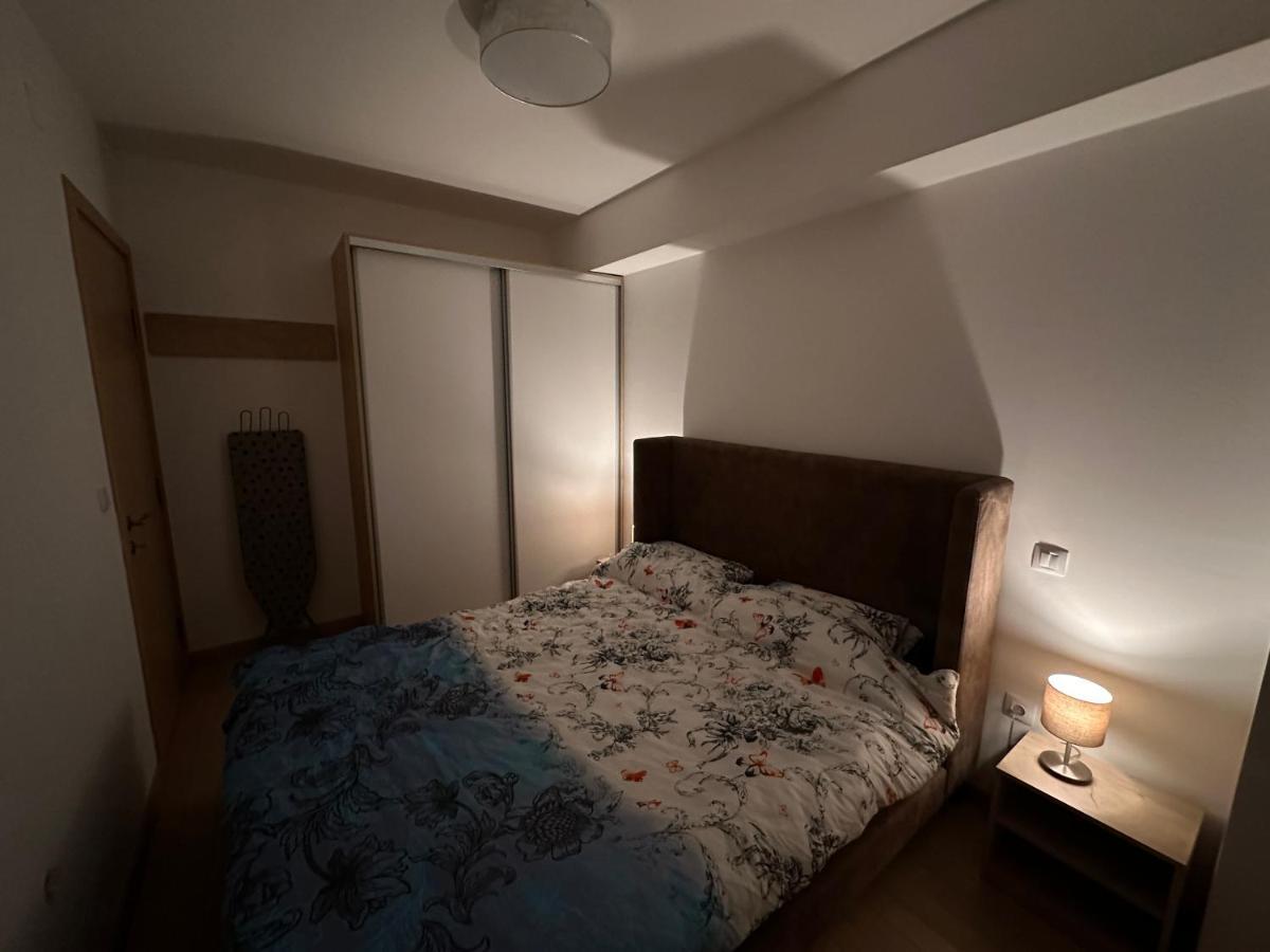 Dow Apartments - Luxury 13Th Floor, Parking 스코페 외부 사진